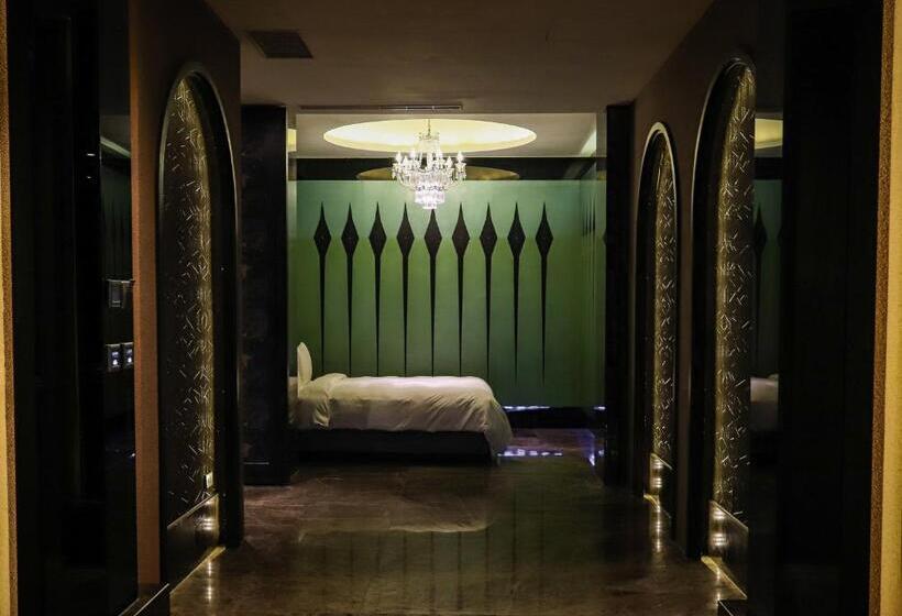 سوئیت پرزیدنت, Allur Boutique Motelyilan Branch