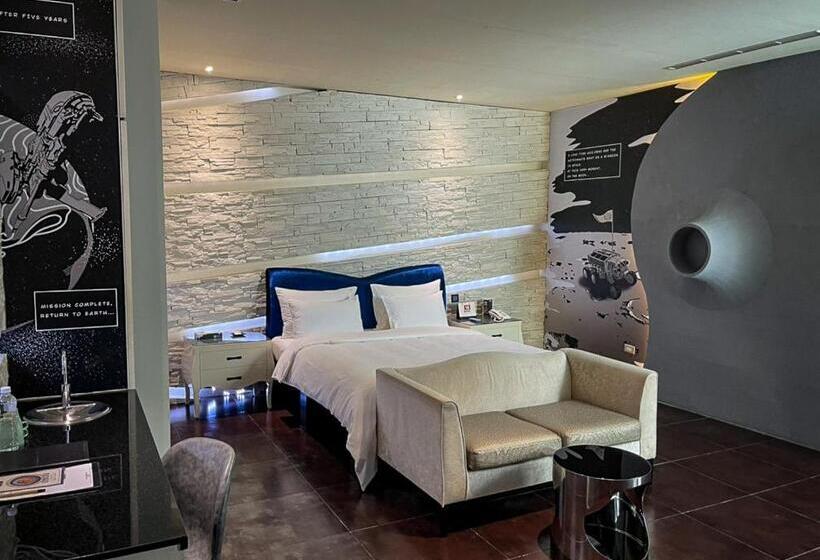 سوییت, Allur Boutique Motelyilan Branch