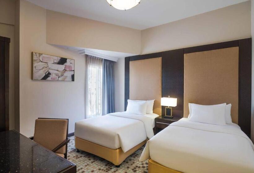 آپارتمان 3 خوابه, Boudl Al Maidan