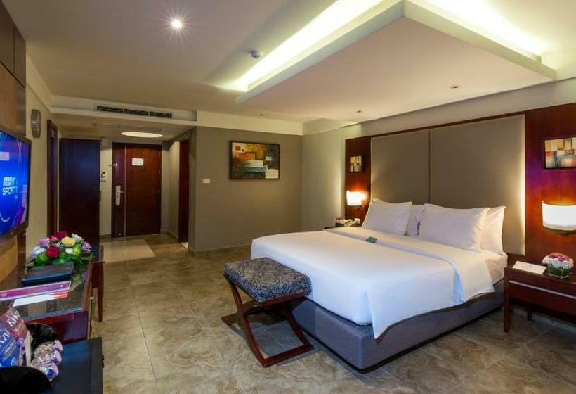 דירת שלושה חדרים, Boudl Al Shatea