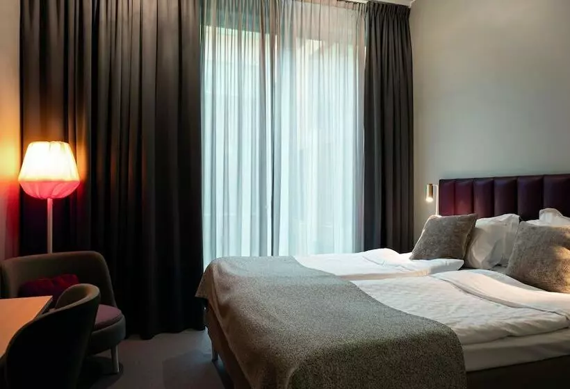 اتاق سوپریور, Elite Hotel Academia