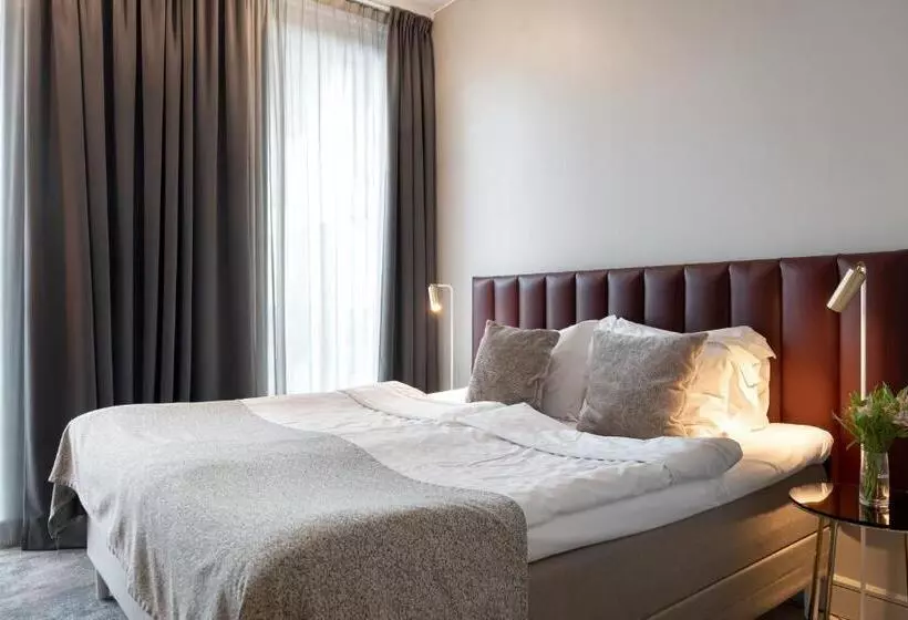 اتاق سوپریور, Elite Hotel Academia