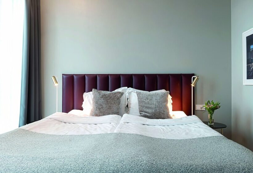 اتاق سوپریور, Elite Hotel Academia