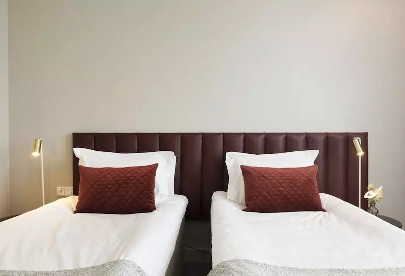 اتاق سوپریور, Elite Hotel Academia