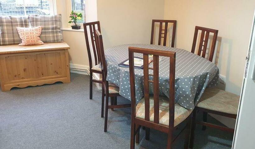 Апартаменты 1 Спальня Нижний Этаж, Self Catering Cellb Ffestiniog
