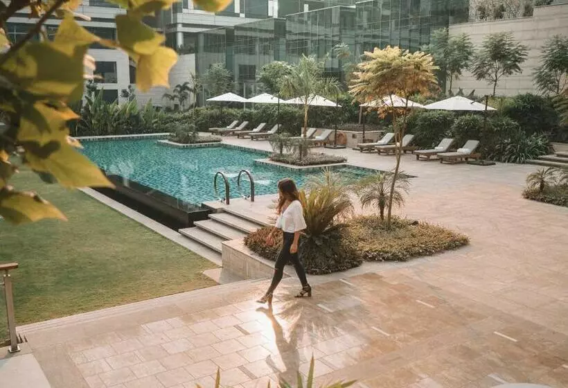 キングサイズベッドのスタンダードルーム, Andaz Delhi, By Hyatt