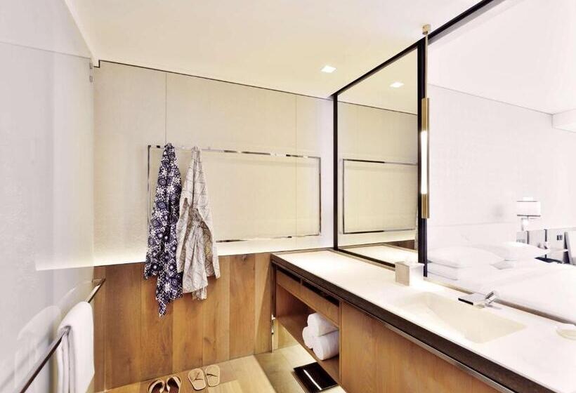 חדר סטנדרט עם נוף, Andaz Delhi, By Hyatt