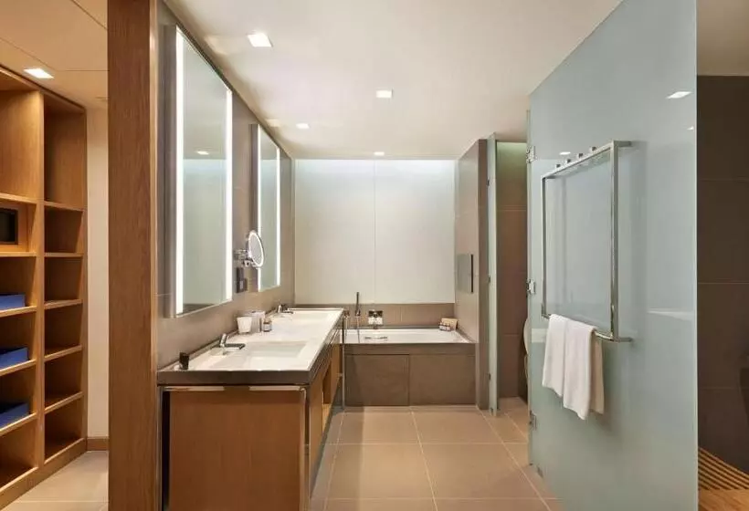 景色の見えるスイートルーム, Andaz Delhi, By Hyatt