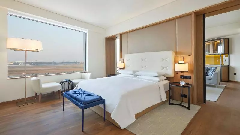 景色の見えるスイートルーム, Andaz Delhi, By Hyatt