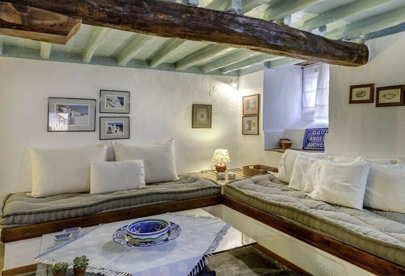 آپارتمان 2 خوابه, Arhontiko Ermoupolis