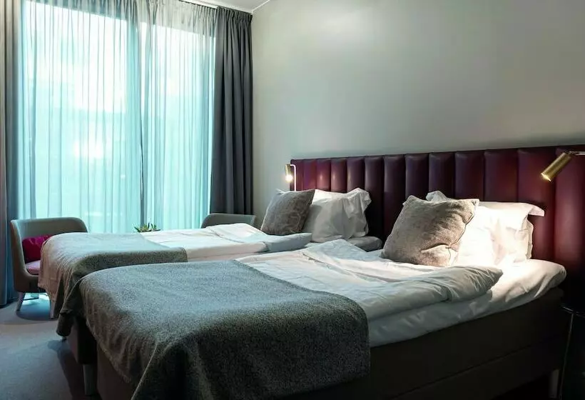 اتاق استاندارد, Elite Hotel Academia