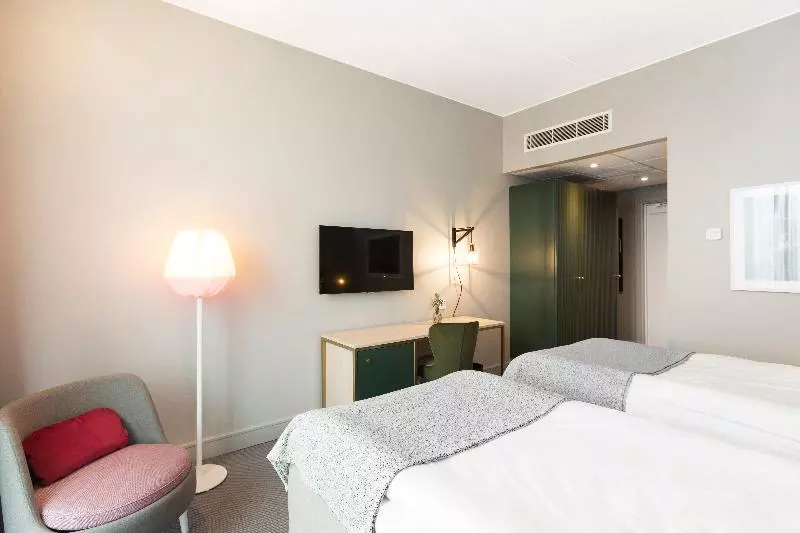 اتاق استاندارد, Elite Hotel Academia