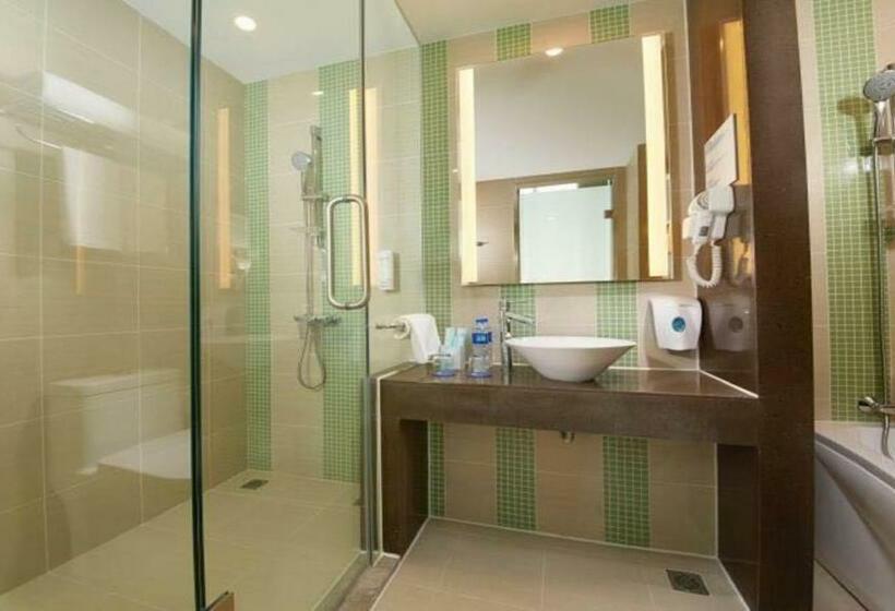 스탠다드 룸 킹사이즈 침대, Holiday Inn Express Panjin Downtown, An Ihg