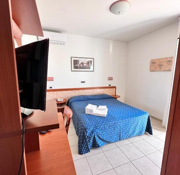 标准间带阳台, Holiday