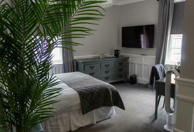 Номер Премиум, J.d.young