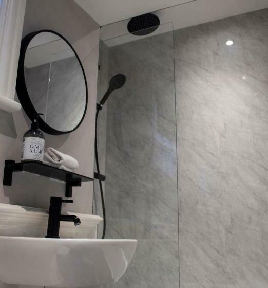 Номер Стандарт, J.d.young