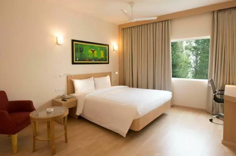 エクゼクティブスイート, Red Fox By Lemon Tree Hotels, Tiruchirappalli Trichy