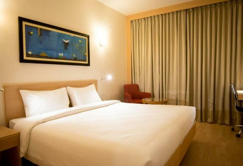 Suite Executive, Red Fox By Lemon Tree Hotels, Tiruchirappalli Trichy