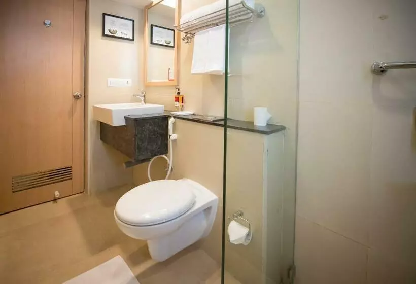 ビジネスルーム, Red Fox By Lemon Tree Hotels, Tiruchirappalli Trichy