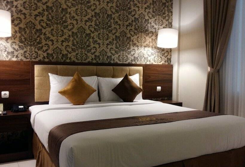 Superior Oda, Safira Magelang