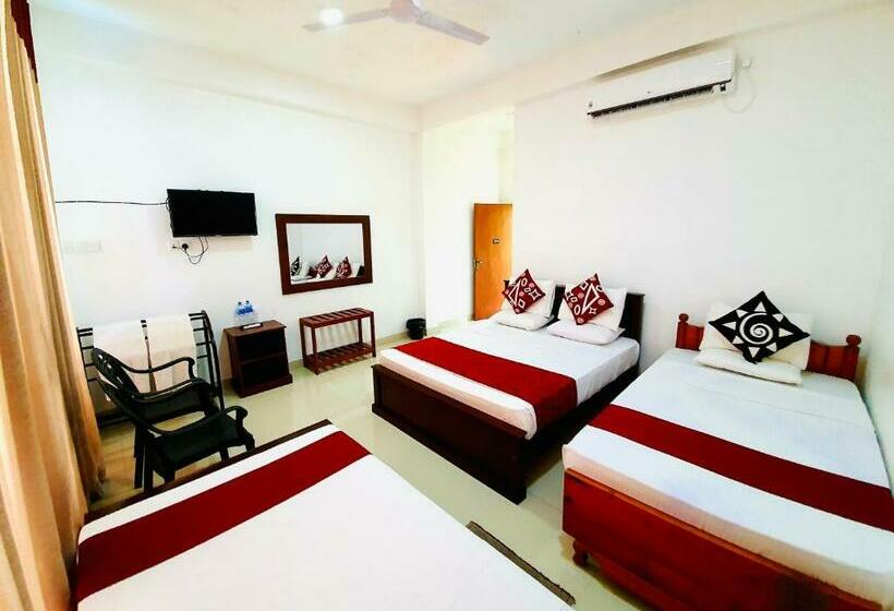 חדר משפחתי, Salubrious Resort