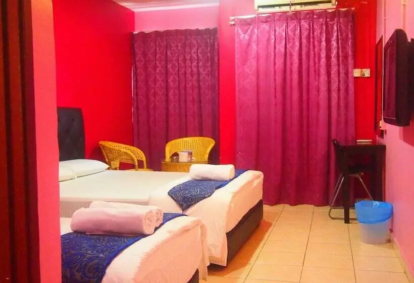 اتاق خانوادگی, Senawang Star