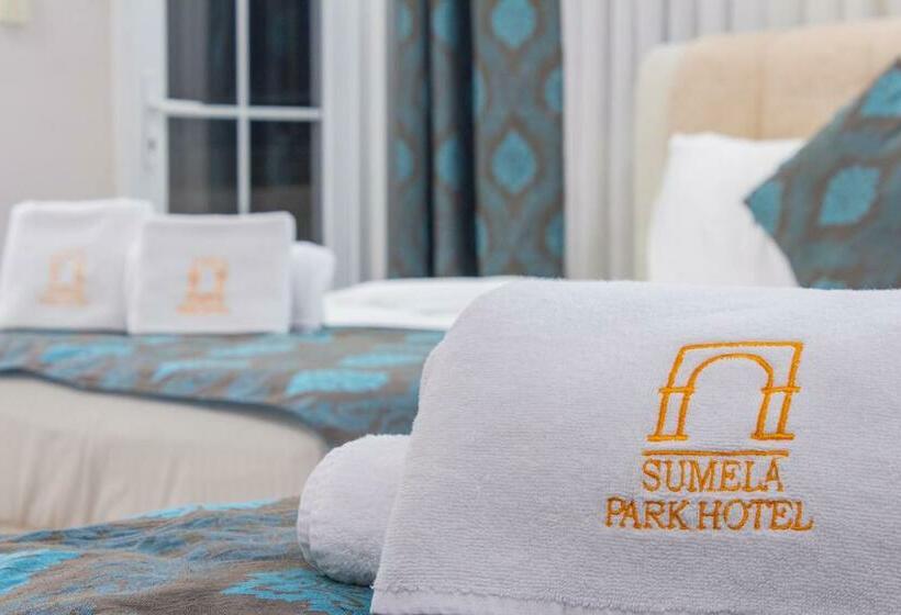 سوییت لوکس, Sumela Park