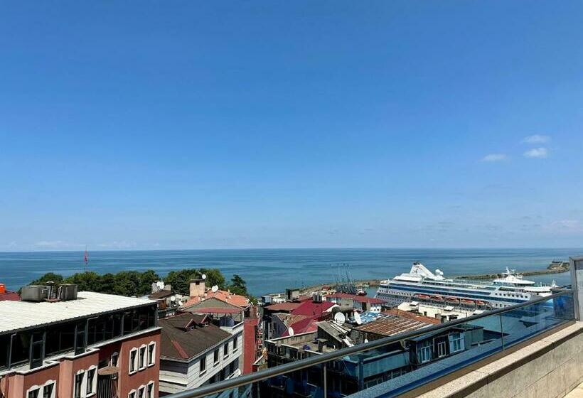 سوئیت با تخت بزرگ, Sumela Park