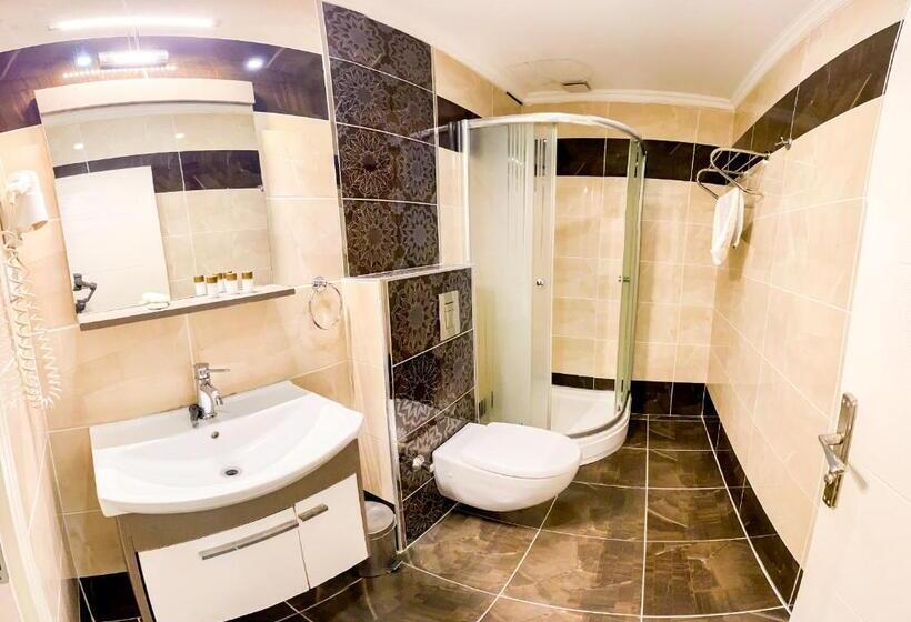 اتاق سوپریور سه تخته, Sumela Park