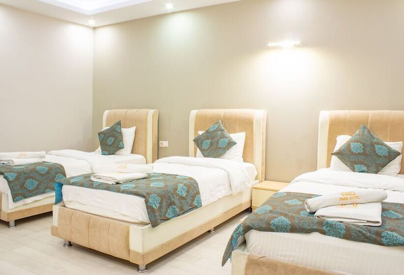 اتاق سوپریور سه تخته, Sumela Park