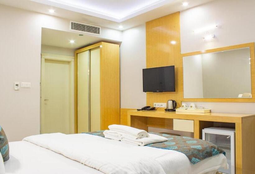 اتاق لوکس, Sumela Park