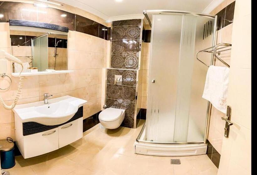 سوییت لوکس, Sumela Park