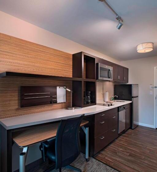 带大床的套房, Towneplace Suites By Marriott Slidell