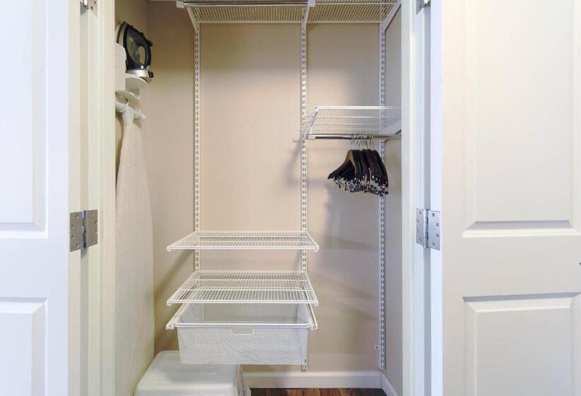 带大床的套房, Towneplace Suites By Marriott Slidell