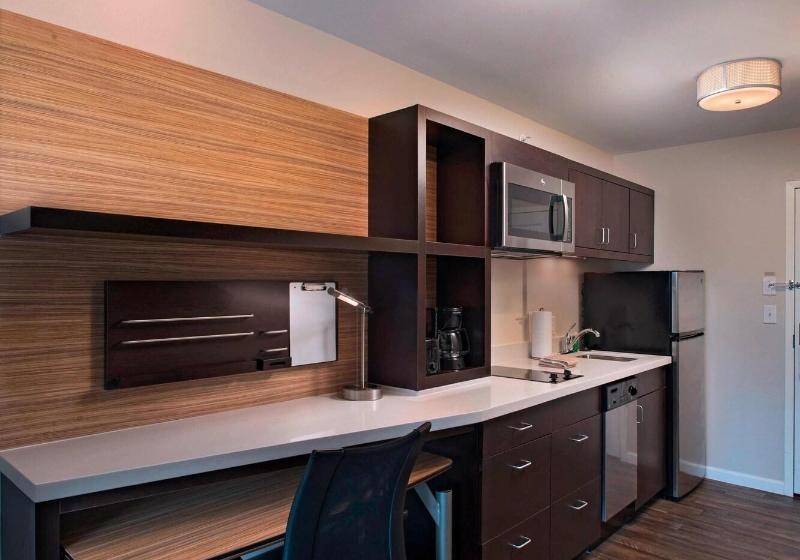 带大床的套房, Towneplace Suites By Marriott Slidell