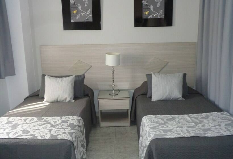 إستوديو قياسى, Irene's Apartments