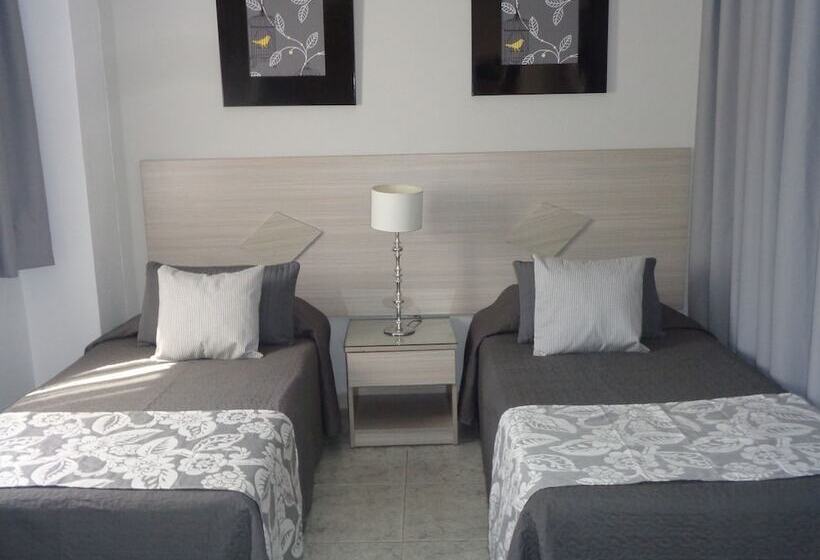 إستوديو قياسى, Irene's Apartments