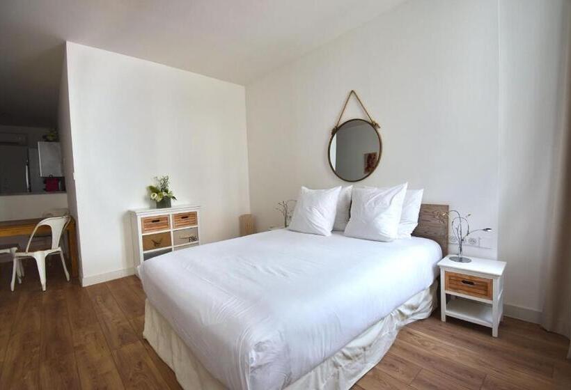 סטודיו סופריור, Les Appartements Du Vieux Port