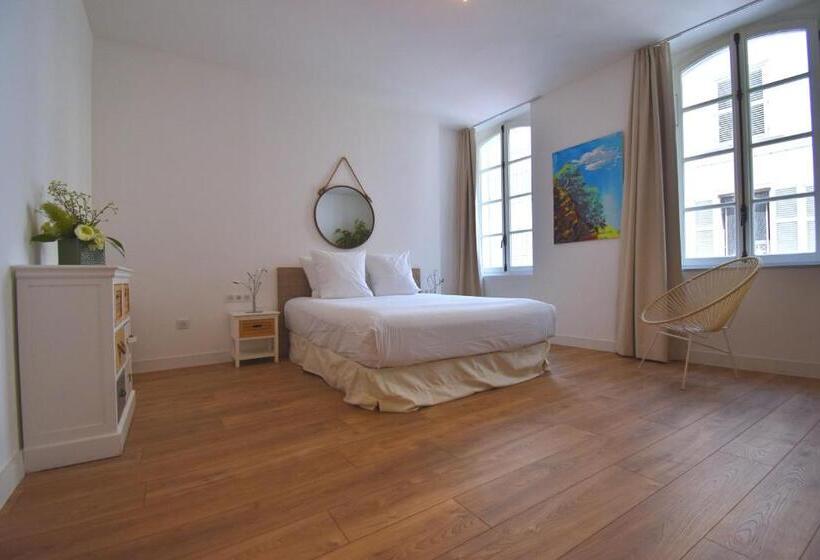 Escritório Superior, Les Appartements Du Vieux Port