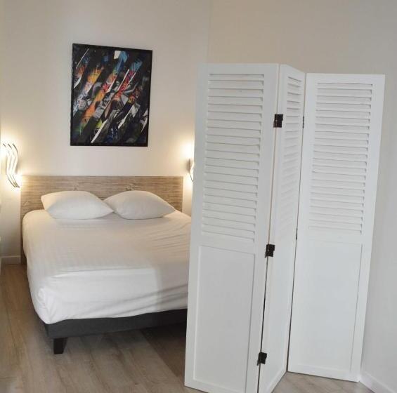 Escritório Superior, Les Appartements Du Vieux Port