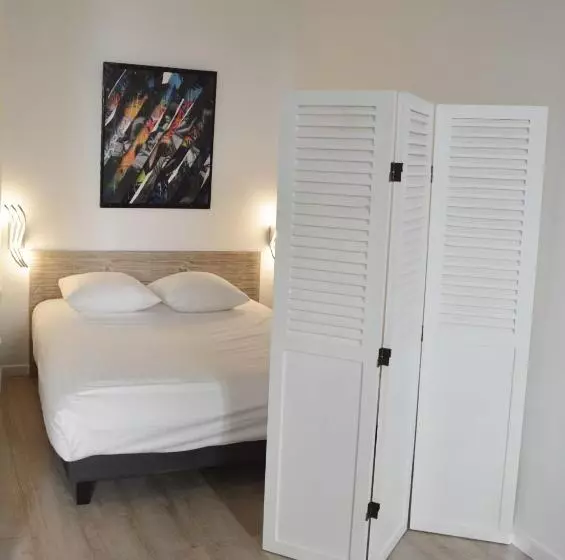 Superior-studio, Les Appartements Du Vieux Port
