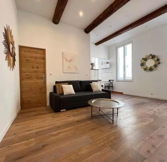 Deluxe-huoneisto 1 Makuuhuone, Les Appartements Du Vieux Port