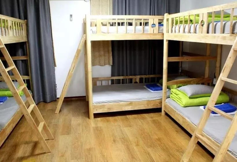 اتاق خانوادگی, Welcome Busan Guesthouse