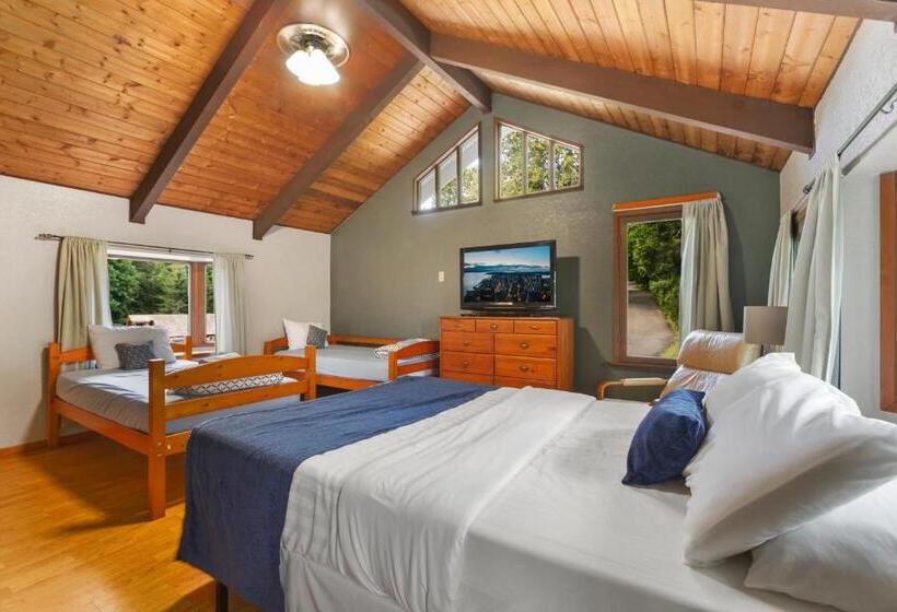 جناح عائلي, Robin Hood Village Resort