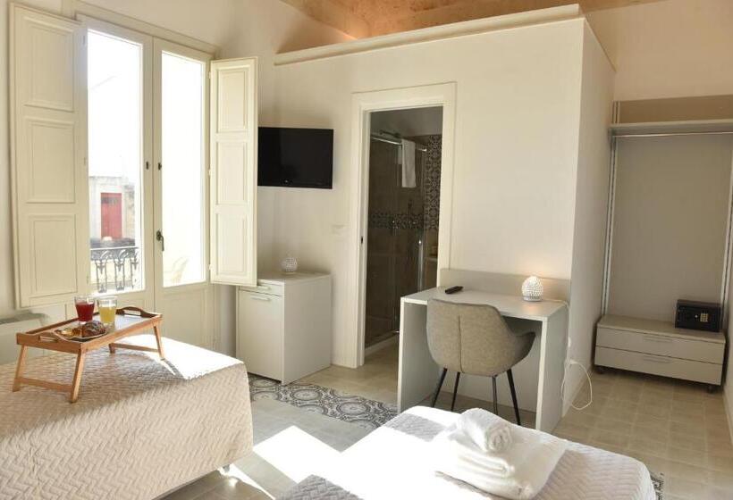 غرفة ديلوكس مزودة بشرفة, Tobacco Suite