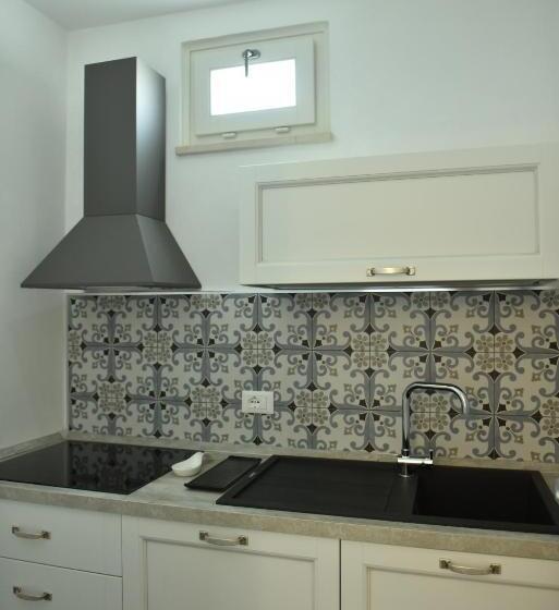 شقة غرفة واحدة مطلة على حمام السباحة, Tobacco Suite