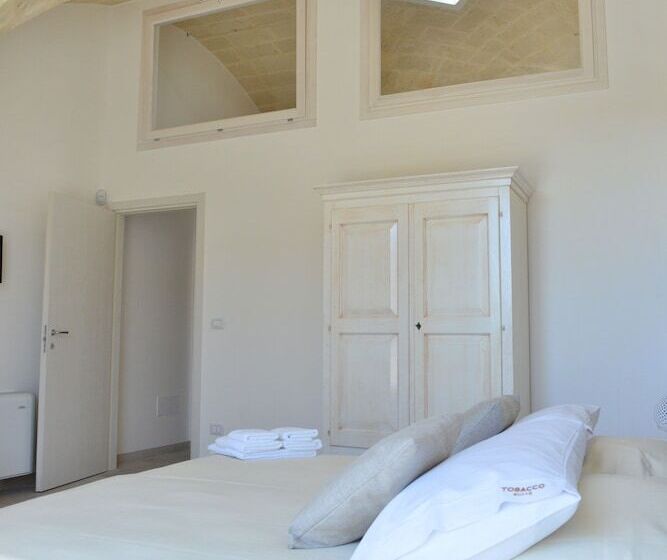 شقة غرفتين, Tobacco Suite