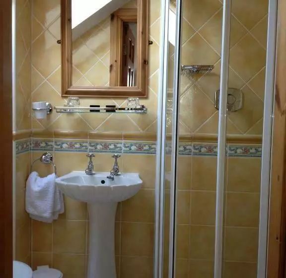 3-Bett-Standardzimmer, Copper Kettle B&b