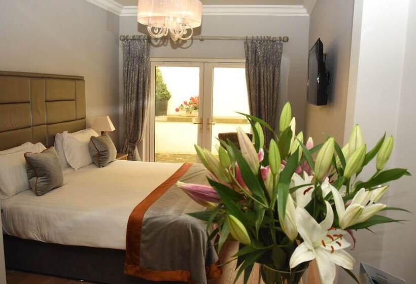 דירת חדר, Copper Kettle B&b