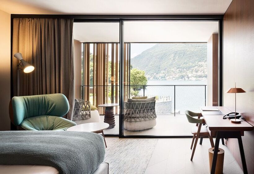 جناح, Il Sereno Lago Di Como